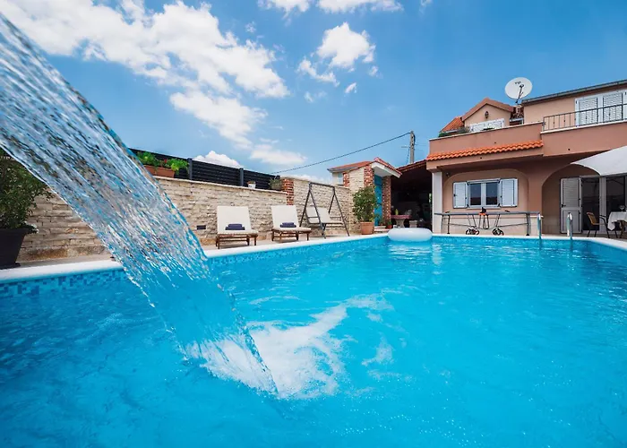 فيلة Peaceful Valley Šestanovac